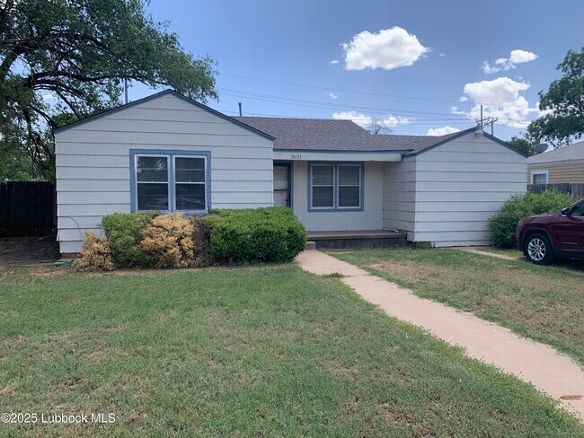 property at 3611 32nd St