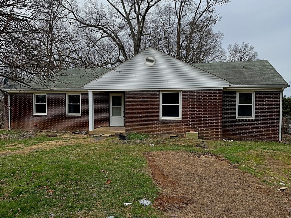 2611 Patrick Ave in Maryville, TN - Building Photo