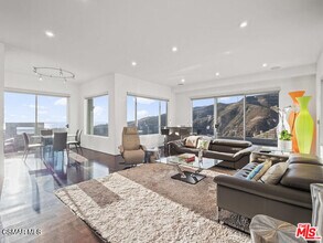 27465 Latigo Bay View Dr in Malibu, CA - Building Photo - Building Photo