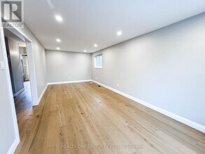 14 Calais St in Whitby, ON - Building Photo - Building Photo