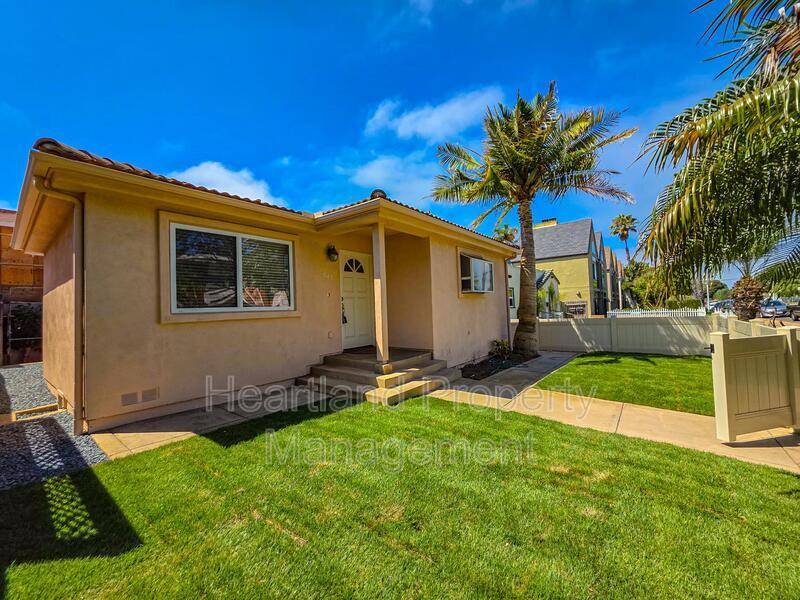 949 Beryl St in San Diego, CA - Building Photo