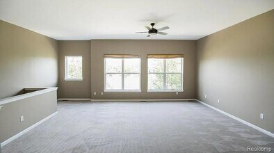 76 W Bethune St, Unit Private in Detroit, MI - Building Photo - Building Photo