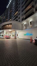 6039 Collins Ave in Miami Beach, FL - Building Photo - Building Photo