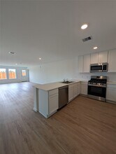 21019 Ingram House Wy in Humble, TX - Foto de edificio - Building Photo