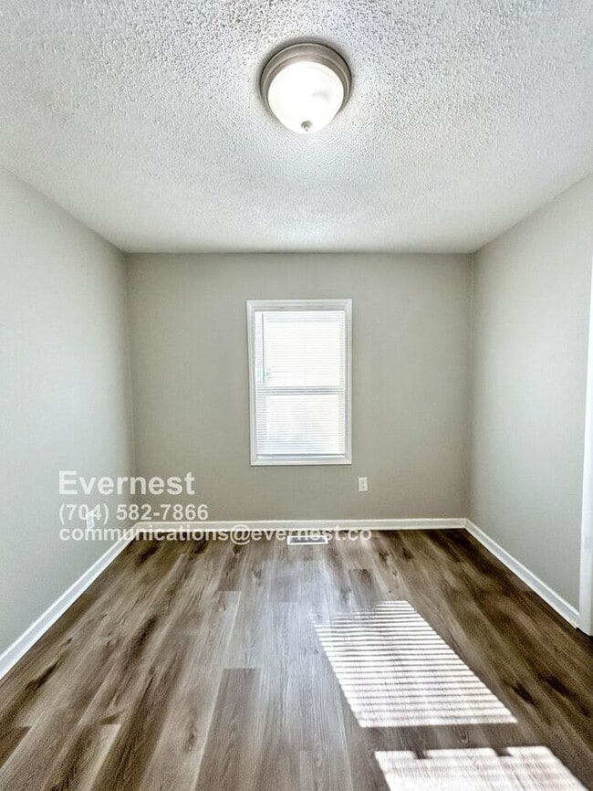 108 Cornelius Rd in Mooresville, NC - Building Photo - Building Photo