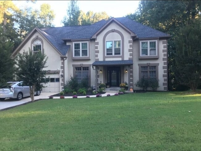 property at 6875 Shadow Ridge Ln