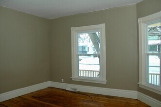 1335 Ashland Ave NE in Grand Rapids, MI - Building Photo - Building Photo