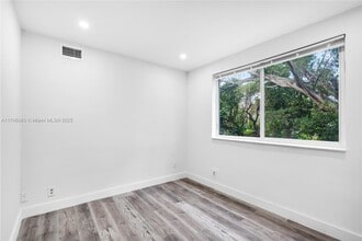 6445 NW 2nd Ave in Miami, FL - Building Photo - Building Photo
