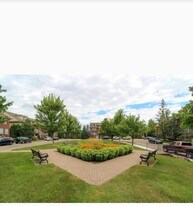 15650 Stone Crossing Dr in Southfield, MI - Building Photo