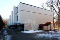 4902 University Ave in Des Moines, IA - Foto de edificio - Building Photo