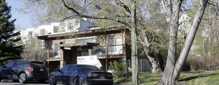 2303 16th St SW in Calgary, AB - Building Photo - Building Photo