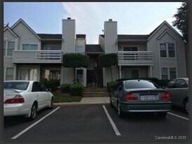 9629 Vinca Cir in Charlotte, NC - Building Photo