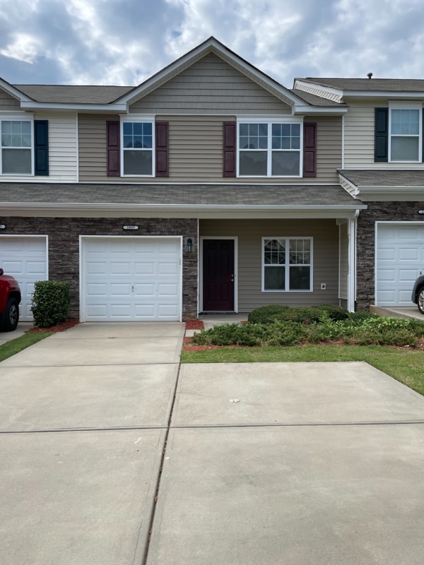 property at 2097 Shady Pond Dr