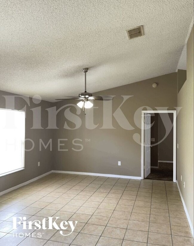 7446 Groveoak Dr in Orlando, FL - Building Photo - Building Photo