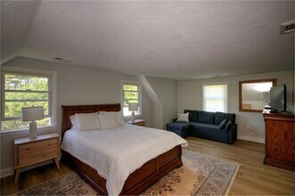 27 Sunset Dr in Charlestown, RI - Building Photo - Building Photo