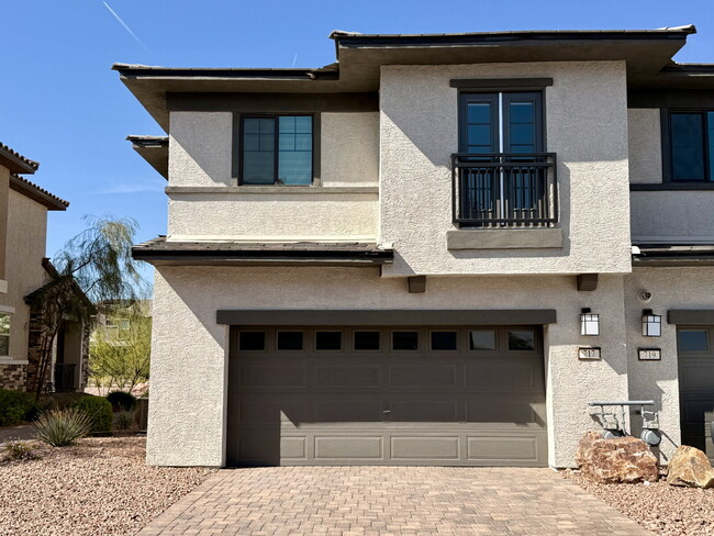 property at 717 Pickled Pepper Pl