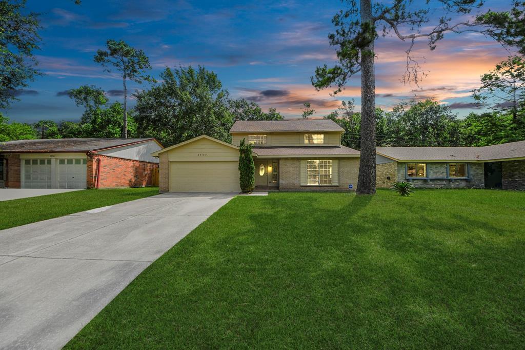 23702 Wintergate Dr in Spring, TX - Building Photo
