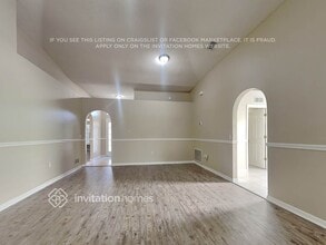 3055 Elbib Dr in St. Cloud, FL - Foto de edificio - Building Photo