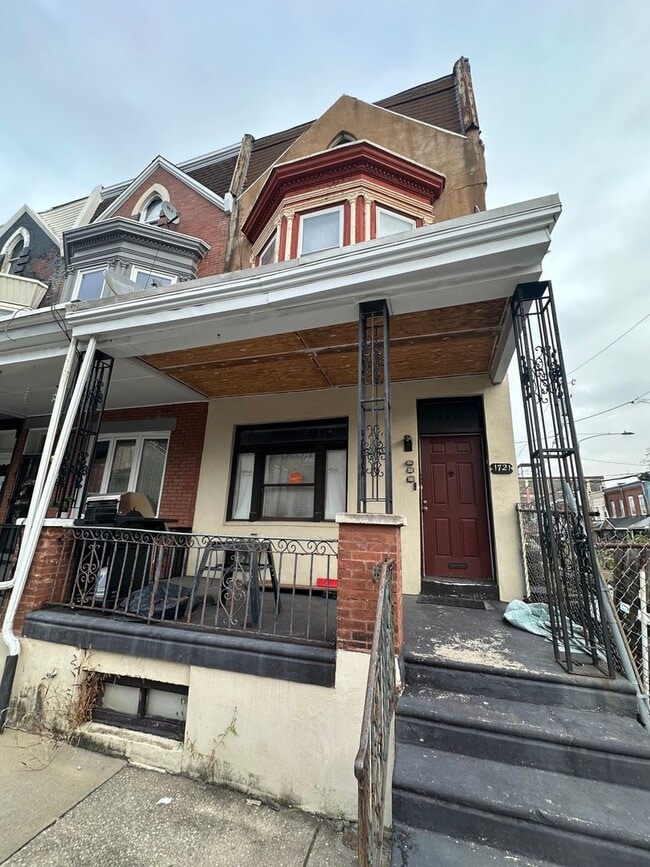1721 N Creighton St in Philadelphia, PA - Foto de edificio - Building Photo