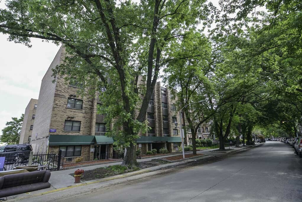 665 W Wrightwood in Chicago, IL - Foto de edificio