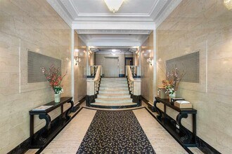 1000 Hudson St in Hoboken, NJ - Building Photo - Building Photo