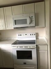 5706 E 30th Ave in Tampa, FL - Building Photo - Building Photo