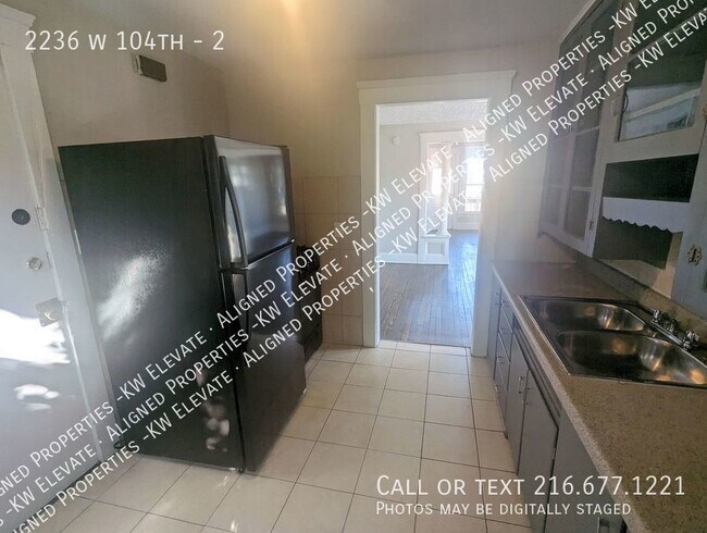 2236 W 104th St in Cleveland, OH - Building Photo - Building Photo