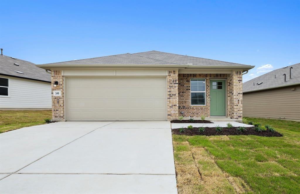 348 Globe Mallow Cir in Kyle, TX - Foto de edificio