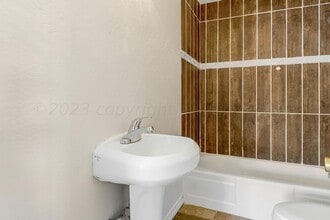 719 N Roberts St in Amarillo, TX - Building Photo - Building Photo