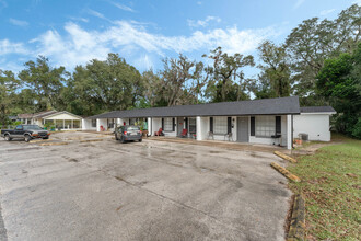 333 S Osceola St in DeLand, FL - Building Photo - Building Photo