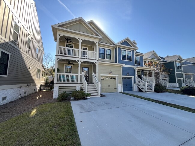 16 Old Stoney Ln in Hilton Head Island, SC - Building Photo - Building Photo