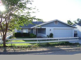 29071 Avenida de las Flores in Sun City, CA - Building Photo