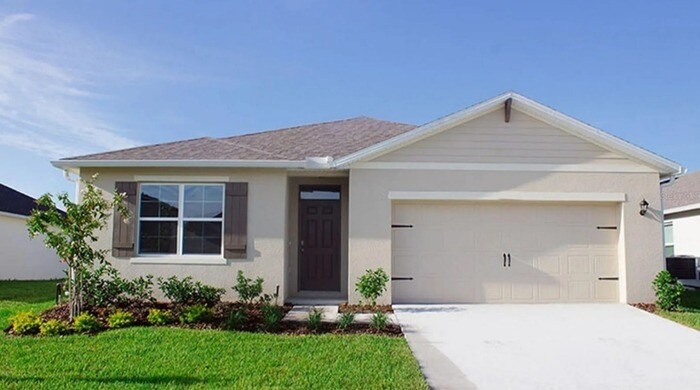 2944 Moulin Rd in Davenport, FL - Building Photo