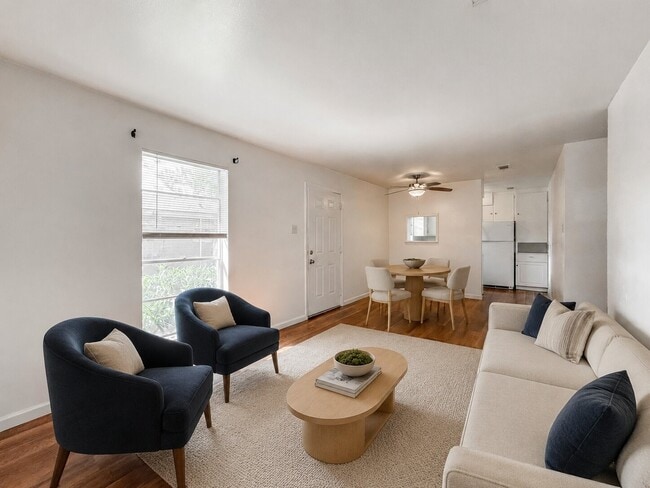 property at 4537 Dakota St