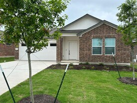 328 Golden Grove Pkwy in San Marcos, TX - Building Photo