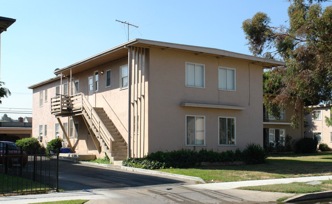 5712 Clemson St in Los Angeles, CA - Building Photo - Building Photo