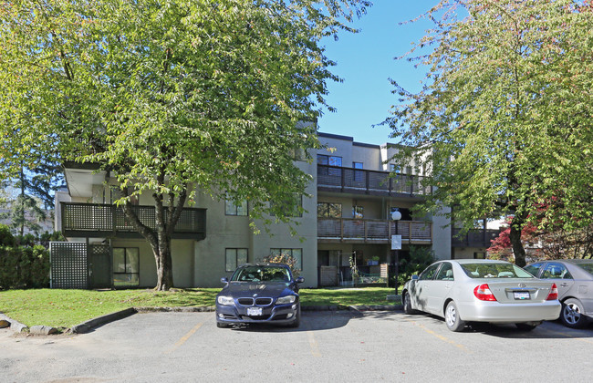 Doncaster in Surrey, BC - Building Photo - Building Photo