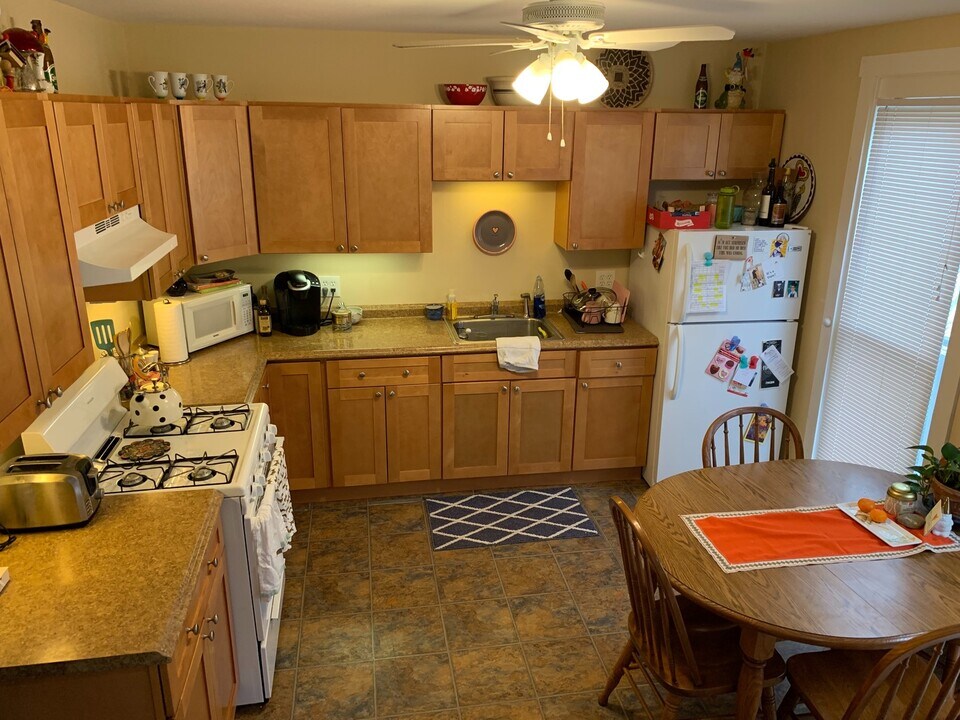 767-769-769 South Ave in Rochester, NY - Building Photo