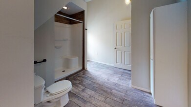 311 5th Ave SE in Minneapolis, MN - Building Photo - Building Photo