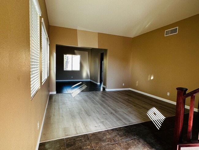 10428 Doman Ave in Las Vegas, NV - Building Photo - Building Photo