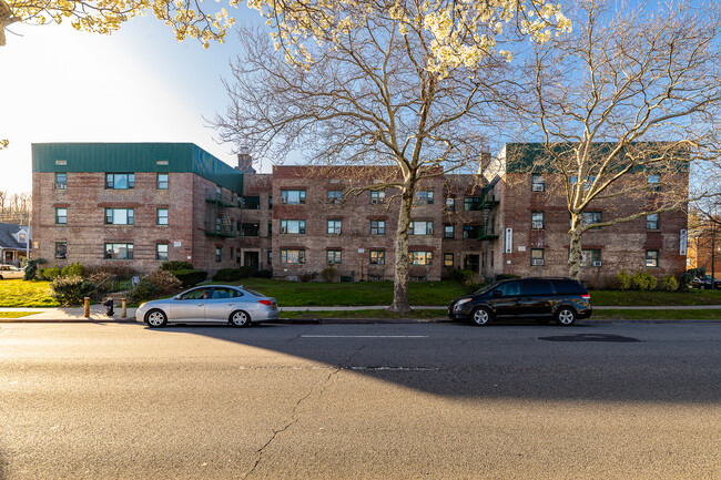 Gold Seal Apartments in Queens Village, NY - Building Photo - Building Photo