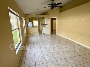 1002 Golfside Ct in Kissimmee, FL - Building Photo - Building Photo