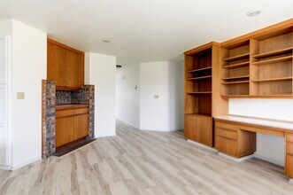 418 SW Erie Cir in Oak Harbor, WA - Building Photo - Building Photo
