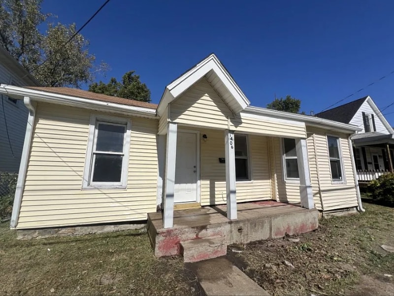 1406 Corse St in Burlington, IA - Building Photo