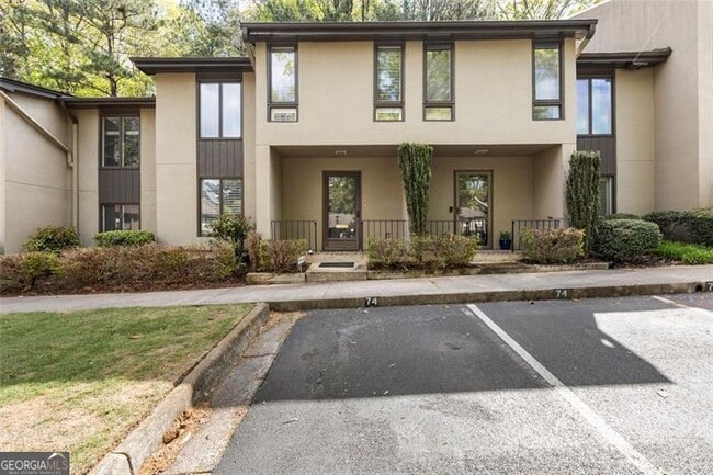 72 Ivy Pkwy NE in Atlanta, GA - Building Photo - Building Photo