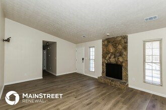 1070 Salisbury Trail, Unit 03-210 in Riverdale, GA - Building Photo - Building Photo