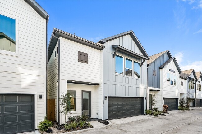 833 Dorchester St in Houston, TX - Building Photo - Building Photo