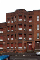 296 Chestnut St in Holyoke, MA - Building Photo