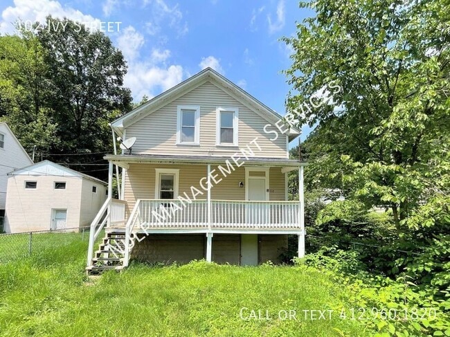 property at 102 Ivy St