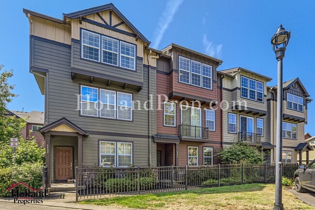 property at 4824 SE Northwood Way